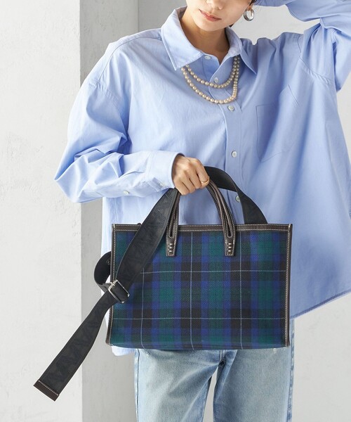 A VACATION（アヴァケーション）の「【SHIPS別注】A VACATION:BREAD M（ショルダーバッグ・レディース・ネイビー・ONE SIZE）」の4枚目の写真