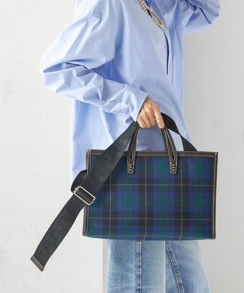 A VACATION（アヴァケーション）の「【SHIPS別注】A VACATION:BREAD M（ショルダーバッグ・レディース・ネイビー・ONE SIZE）」の3枚目の写真