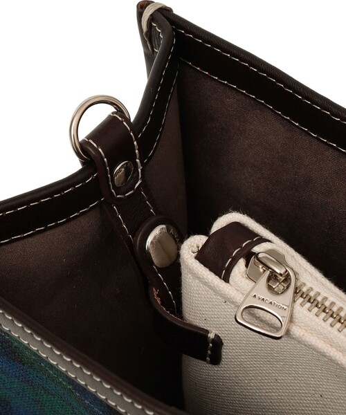 A VACATION（アヴァケーション）の「【SHIPS別注】A VACATION:BREAD M（ショルダーバッグ・レディース・ネイビー・ONE SIZE）」の21枚目の写真