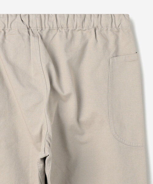 ORCIVAL（オーシバル）の「ORCIVAL | コットンカツラギ イージーパンツ MEN（その他パンツ・メンズ・ベージュ/オフホワイト・4/5）」の6枚目の写真