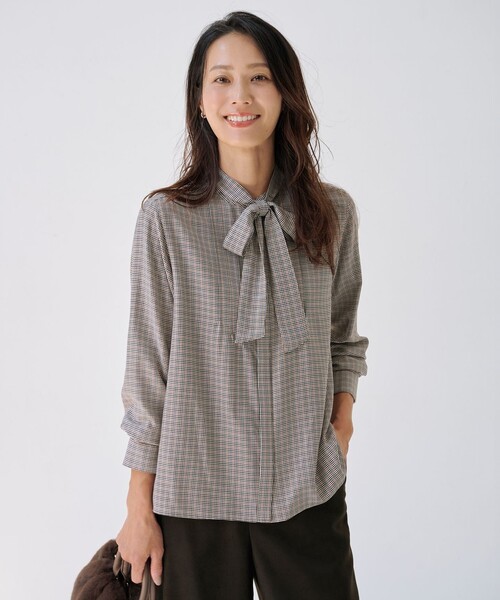J.PRESS(ジェイプレス)の「サイロチェック ストライプ ブラウス(シャツ/ブラウス・レディース・ブルー系1/ブラウン系3/ネイビー系3・T15/T13)」の2枚目の写真