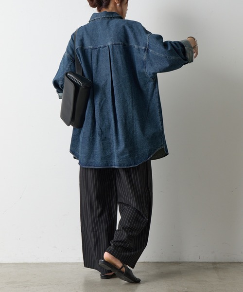 COLONY 2139（コロニートゥーワンスリーナイン）の「8ozデニムシャツ（シャツ/ブラウス・レディース・ダークブルー/ネイビー・FREE）」の17枚目の写真