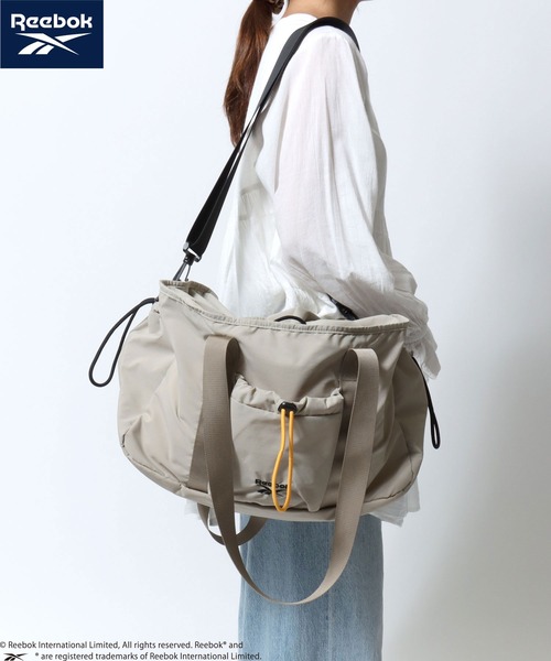 Reebok(リーボック)の「Reebok/リーボック ロゴ ワンポイント刺繍 2Way ナイロン ドローコード ショルダーバッグ/トートバッグ/大容量/レディース メンズ(ショルダーバッグ・レディース・チャコールグレー/ブラック/ベージュ・FREE)」の3枚目の写真