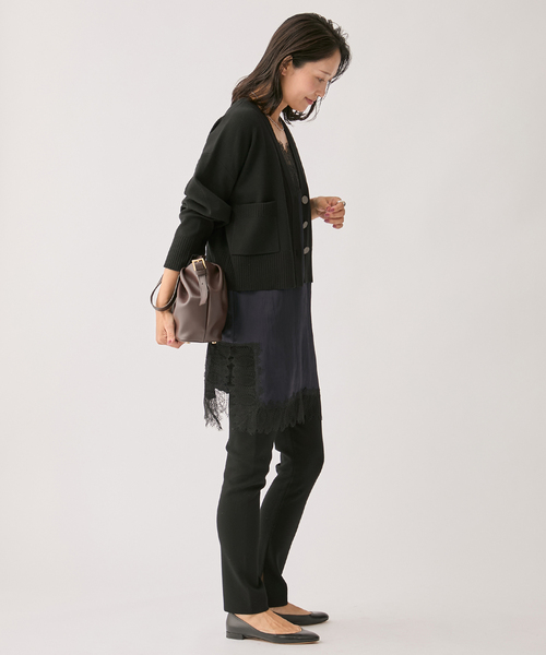 VERMEIL par iena（ヴェルメイユパーイエナ）の「wool knit Vneck カーディガン（カーディガン/ボレロ・レディース・ブラック/グレー・FREE）」の12枚目の写真