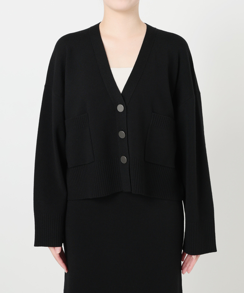 VERMEIL par iena（ヴェルメイユパーイエナ）の「wool knit Vneck カーディガン（カーディガン/ボレロ・レディース・ブラック/グレー・FREE）」の22枚目の写真