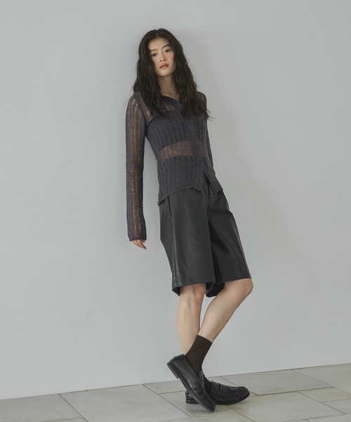 feepur(フェピュール)の「フェイクレザーバミューダパンツ(その他パンツ・レディース・ブラック・MEDIUM)」の6枚目の写真