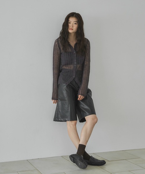 feepur(フェピュール)の「フェイクレザーバミューダパンツ(その他パンツ・レディース・ブラック・MEDIUM)」の8枚目の写真