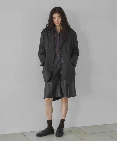 feepur(フェピュール)の「フェイクレザーバミューダパンツ(その他パンツ・レディース・ブラック・MEDIUM)」の11枚目の写真