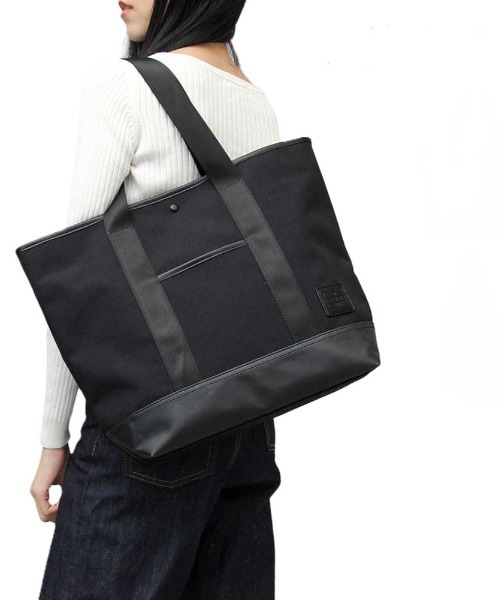 REGiSTA(レジスタ)の「REGiSTA POLYESTER TOTE BAG(トートバッグ・メンズ・ブラック・FREE)」の1枚目の写真