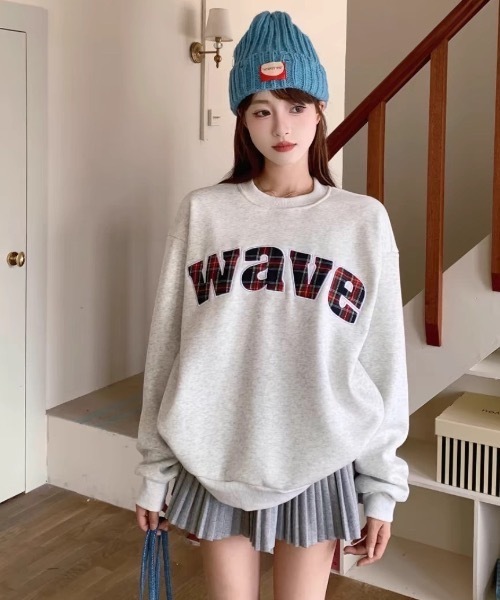 FUNdaysion(ファンデイション)の「waveプリントトレーナー(Tシャツ/カットソー・レディース・ライトグレー/ブラック・M)」の2枚目の写真