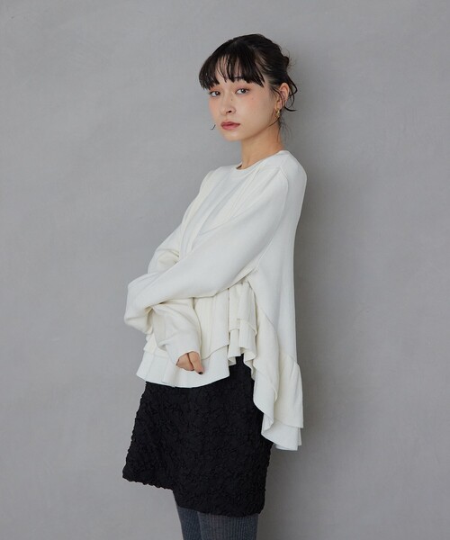 EMMEL REFINES（エメルリファインズ）の「＜EMMEL REFINES＞EM スソダブルフリル ニットプルオーバー（ニット/セーター・レディース・レッド/ホワイト/ブラック/ライトブルー・FREE）」の7枚目の写真