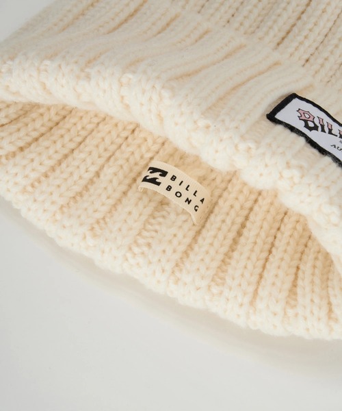 BILLABONG（ビラボン）の「BILLABONG レディース LOW GG BEANIE ビーニー 【2025年秋冬モデル】 @autumn /ビラボンロゴタグワンポイントローゲージニット帽・ビーニー（ニットキャップ/ビーニー・レディース・グレー/バーガンディー/ネイビー/オフホワイト/ブラック・FREE）」の9枚目の写真