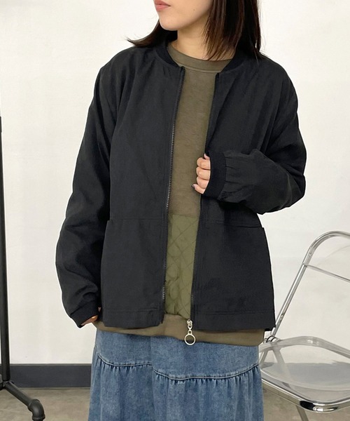 CRB（シーアールビー）の「ピーチブルゾン（ブルゾン・レディース・パープル/カーキ/ブラック・F）」の2枚目の写真