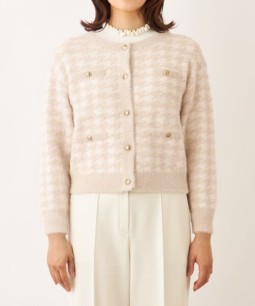 TO BE CHIC(トゥー ビー シック)の「フェザー千鳥 カーディガン(カーディガン/ボレロ・レディース・ピンク系その他2/ブラック・40/42)」の8枚目の写真
