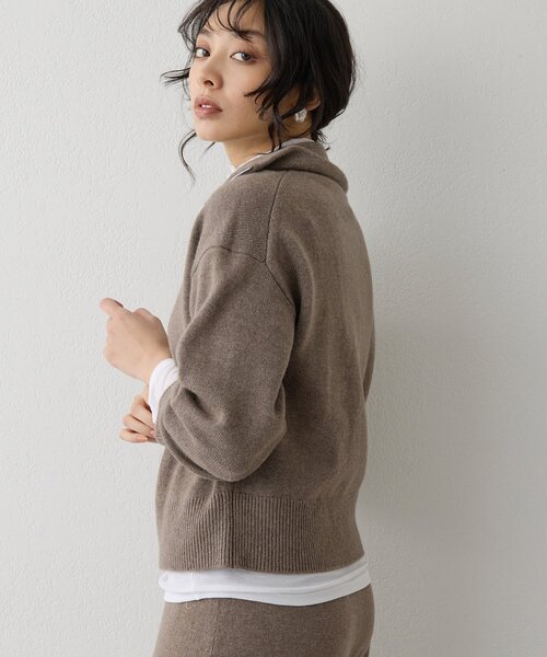 Whim Gazette（ウィムガゼット）の「W/Ca ZIPニットプルオーバー（ニット/セーター・レディース・グレイッシュベージュ/モカ/オレンジ・FREE）」の7枚目の写真