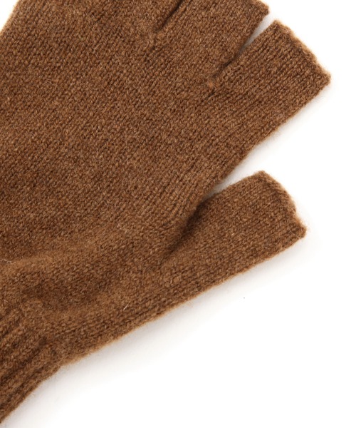 MHL.(エムエイチエル)の「MHL CUT OFF GLOVE(手袋・レディース・グレー系その他4/ベージュ系その他/ブラウン系その他・FREE)」の6枚目の写真