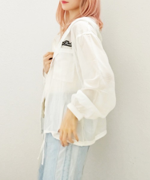 CRYSTAL BALL（クリスタルボール）の「シアーストライプフーディーブラウス（シャツ/ブラウス・レディース・ピンク/ホワイト/ブルー・FREE）」の2枚目の写真