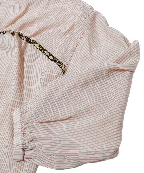 CRYSTAL BALL（クリスタルボール）の「シアーストライプフーディーブラウス（シャツ/ブラウス・レディース・ピンク/ホワイト/ブルー・FREE）」の11枚目の写真