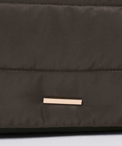 Elura（エルーラ）の「キルティング撥水ショルダー/601061（ショルダーバッグ・レディース・ブラウン/ベージュ系その他/ブラック・FREE）」の14枚目の写真