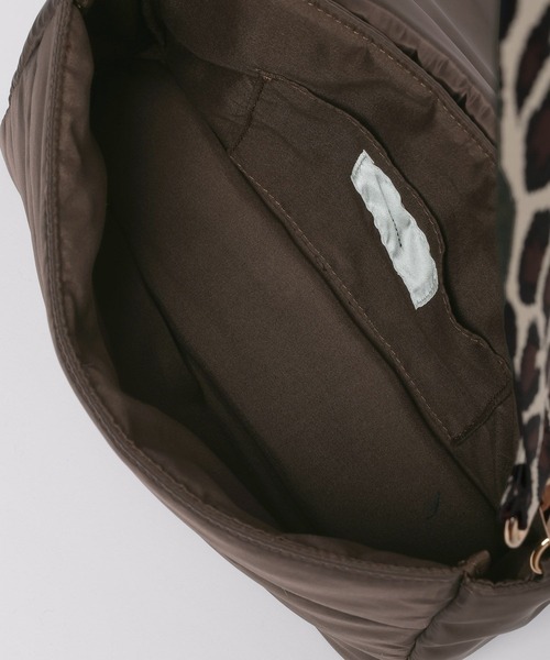 Elura（エルーラ）の「キルティング撥水ショルダー/601061（ショルダーバッグ・レディース・ブラウン/ベージュ系その他/ブラック・FREE）」の17枚目の写真