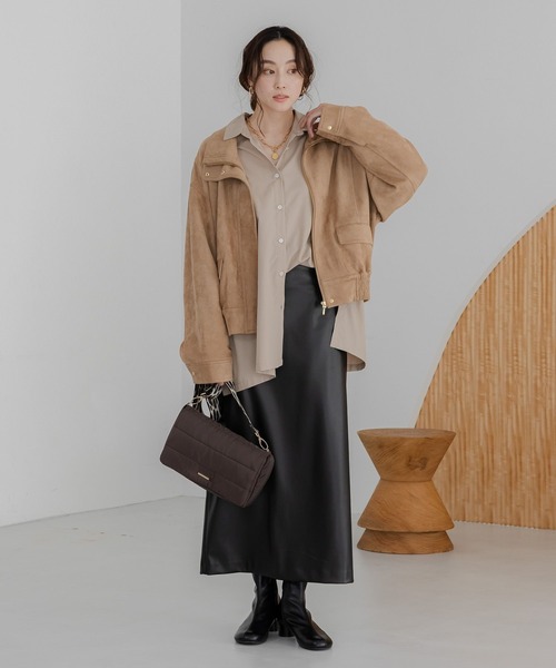 Elura（エルーラ）の「キルティング撥水ショルダー/601061（ショルダーバッグ・レディース・ブラウン/ベージュ系その他/ブラック・FREE）」の4枚目の写真