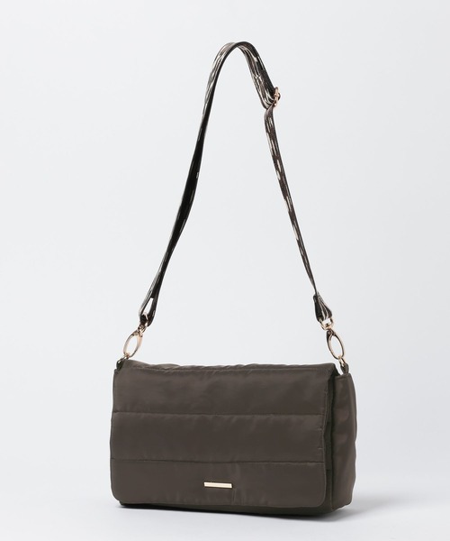 Elura（エルーラ）の「キルティング撥水ショルダー/601061（ショルダーバッグ・レディース・ブラウン/ベージュ系その他/ブラック・FREE）」の10枚目の写真