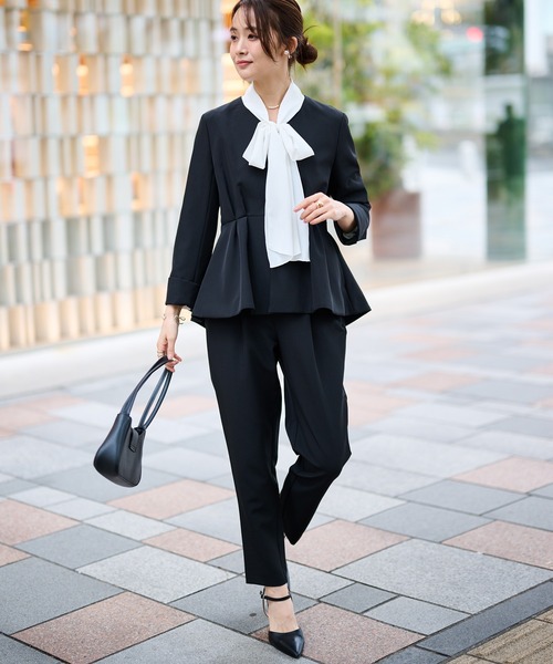 セール】【2点セット】防シワ/抗菌防臭 ノーカラーペプラムパンツ