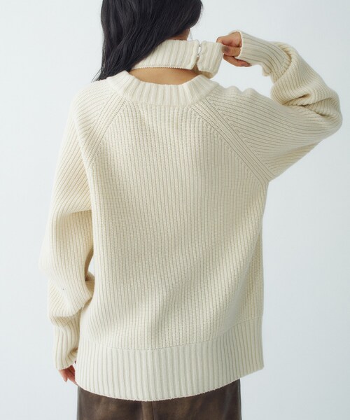 CODE A（コードエー）の「dual form zip knit（カーディガン/ボレロ・レディース・オフホワイト/ダークグレー・00）」の9枚目の写真