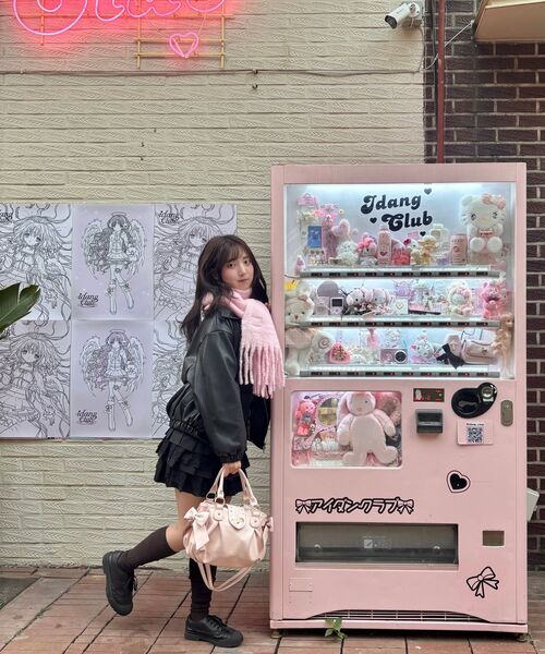 PLACE STUDIO（プレイススタジオ）の「レザー2WAYオーバーサイズバンディングジャンパージャケット（ライダースジャケット・レディース・ブラック/ブラウン・FREE/MEDIUM/SMALL）」の8枚目の写真