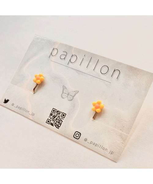tone（トーン）の「【papillon】お花イヤリング(MA)（イヤリング・レディース・イエロー・FREE）」の3枚目の写真