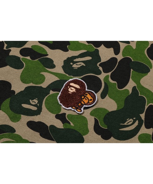 A BATHING APE(アベイシングエイプ)の「ABC CAMO APE & MILO ONE POINT TEE(Tシャツ/カットソー・キッズ・ブルー/ピンク/グリーン・110/130/140/120/100)」の7枚目の写真