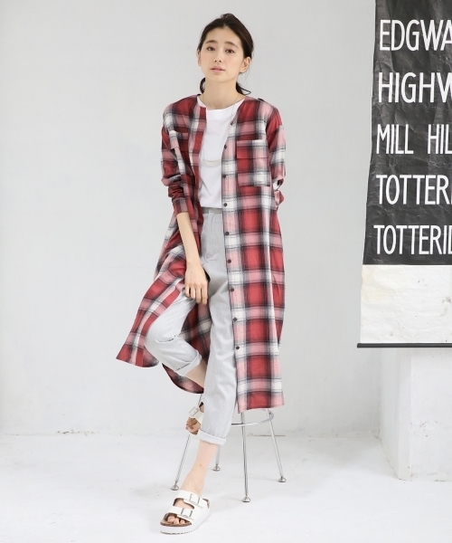 LEPSIM（レプシィム）の「コンフォートアツゾコサンダル　712282（サンダル・レディース・シルバー/オフホワイト/ブラック/ブラウン・MEDIUM/LARGE/SMALL）」の6枚目の写真