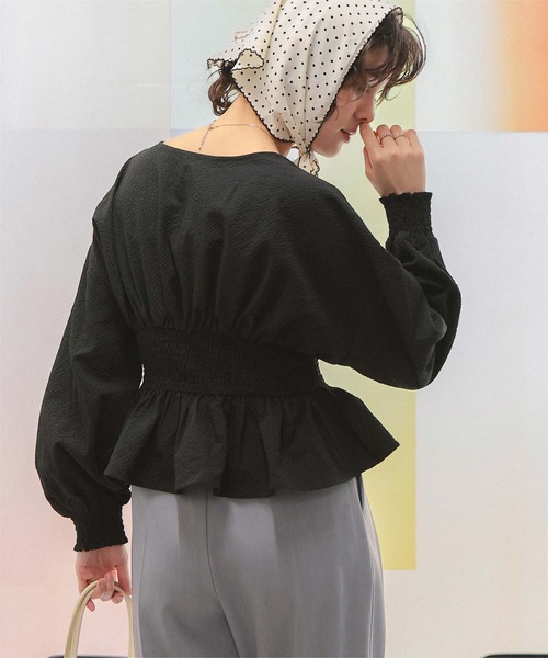 titivate(ティティベイト)の「カシュクールペプラムショートトップス(Tシャツ/カットソー・レディース・ブラック/ライトブルー/オフホワイト/ダークブラウン・L/M)」の16枚目の写真