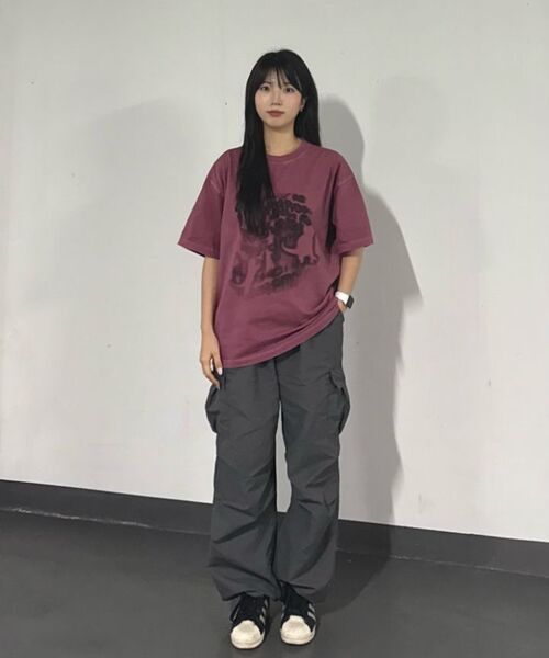 MOZMOZ(モズモズ)の「レタリングキャット オーバーサイズ ピグメント 半袖Tシャツ ベージュ(Tシャツ/カットソー・レディース・その他・M/XXL)」の6枚目の写真