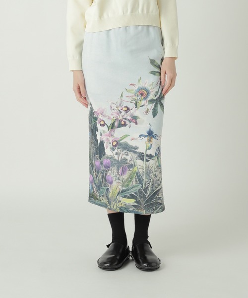 ZUCCa(ズッカ)の「WILD FLOWER JERSEY / スカート / P(スカート・レディース・マルチ/ライトグレー・M size)」の1枚目の写真