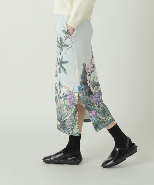 ZUCCa(ズッカ)の「WILD FLOWER JERSEY / スカート / P(スカート・レディース・マルチ/ライトグレー・M size)」の3枚目の写真