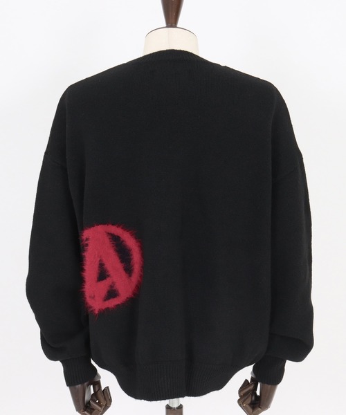 ADAM PATEK(アダムパテック)の「【ADAMPATEK/アダムパテック】archive shaggy crest crewneck ロゴスウェット(スウェット・メンズ・ブラック×イエロー/ブラック×レッド・1/2)」の11枚目の写真