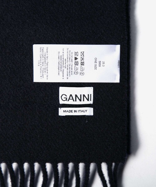 GANNI（ガニー）の「GANNI Double Face Wool Solid Scarf ガニー ダブルフェイス ソリッド  スカーフ（ストール/ショール・レディース・グレー系1/ネイビー・FREE）」の7枚目の写真