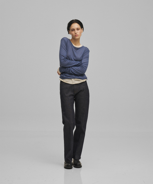 ANOTHER OFFICE WOMEN(アナザー オフィス ウーマン)の「w. Standard Kuroki Denim Pants (Indigo)(デニムパンツ・レディース・その他・36/34)」の3枚目の写真