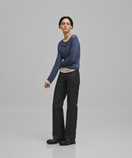 ANOTHER OFFICE WOMEN(アナザー オフィス ウーマン)の「w. Standard Kuroki Denim Pants (Indigo)(デニムパンツ・レディース・その他・36/34)」の5枚目の写真