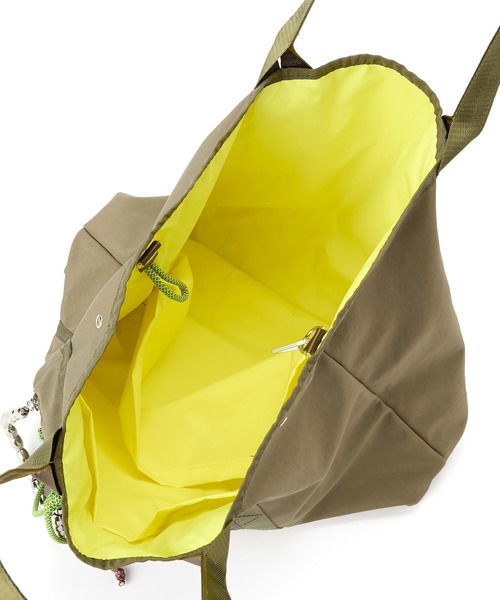 CONTROL FREAK（コントロールフリーク）の「CONTROL FREAK / CTFK（コントロールフリーク）ミリタリーチャームトート（トートバッグ・レディース・ブラック/カーキ・FREE）」の11枚目の写真