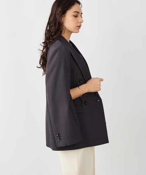 NOLLEY’S Sophi(ノーリーズソフィ)の「《セットアップ対応》ウォッシャブルドライシャーク2WAYスリットジャケット(テーラードジャケット・レディース・グレイッシュベージュ/チャコールグレー・38/36)」の11枚目の写真