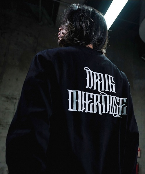 RAZZIS（ラズ）の「『RAZZIS/ラズイズ』DRAG OVERDOSE刺繍 ベアプリント天竺長袖Tシャツ （Tシャツ/カットソー・メンズ・ホワイト/ブラック・M/L）」の8枚目の写真