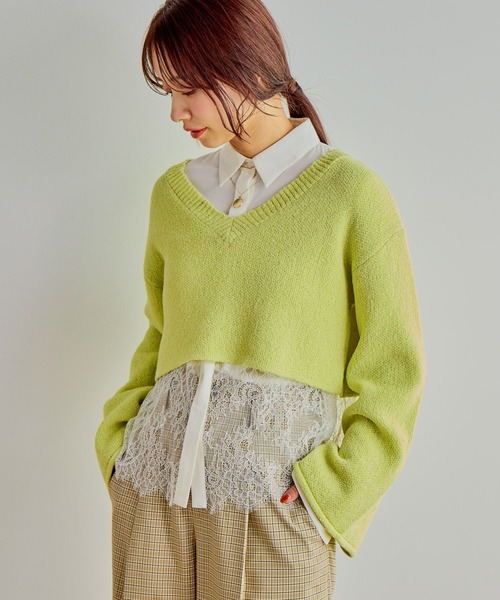 mysty woman(ミスティウーマン)の「ループヤーンショートプルオーバー 643856(ニット/セーター・レディース・アイボリー/ネイビー/イエロー・FREE)」の5枚目の写真