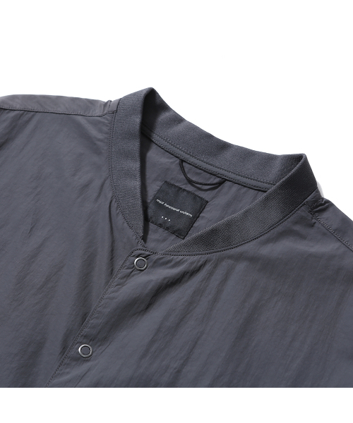 MOIF（モイフ）の「[SS25] パイロットシャツ / スレートグレー（ナイロンジャケット・メンズ・その他・M/L/S）」の3枚目の写真