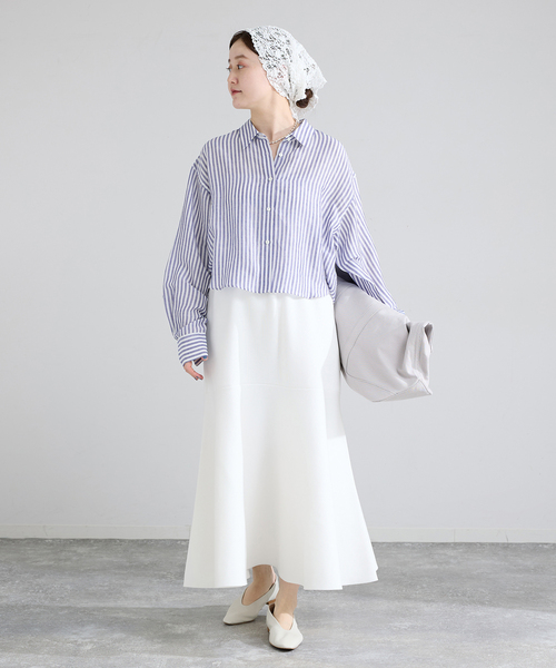 IENA（イエナ）の「《新色/WEB限定/追加3》ラミーリヨセルショートシャツ（シャツ/ブラウス・レディース・サックスブルー/スカイブルー/ホワイト/ブラウン/ピンク・FREE）」の9枚目の写真