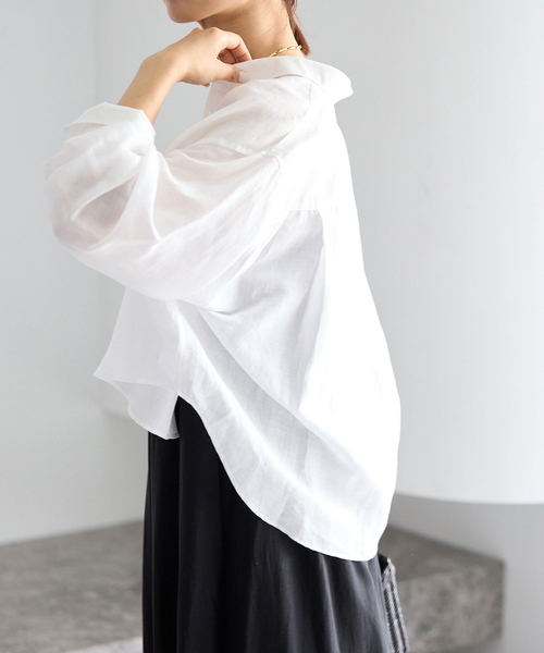 IENA（イエナ）の「《新色/WEB限定/追加3》ラミーリヨセルショートシャツ（シャツ/ブラウス・レディース・サックスブルー/スカイブルー/ホワイト/ブラウン/ピンク・FREE）」の13枚目の写真