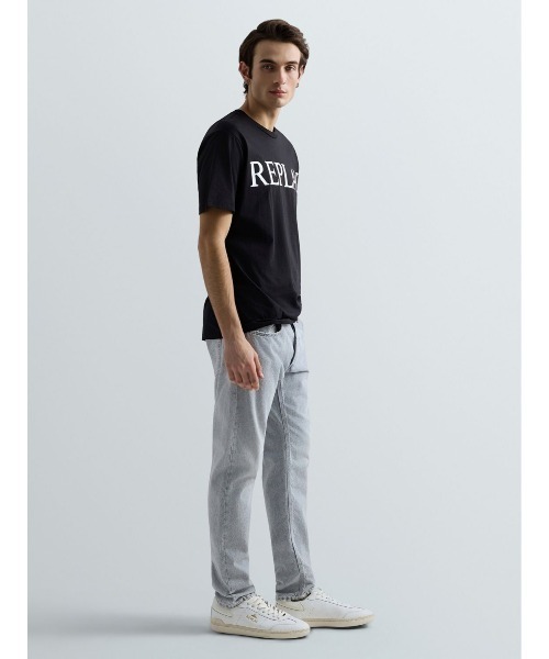 REPLAY(リプレイ)の「レギュラースリム WILLBI ライトグレーデニム(デニムパンツ・メンズ・ライトグレー・W30xL30/W36xL30/W34xL30/W33xL30/W32xL30/W31xL30/W29xL30)」の7枚目の写真