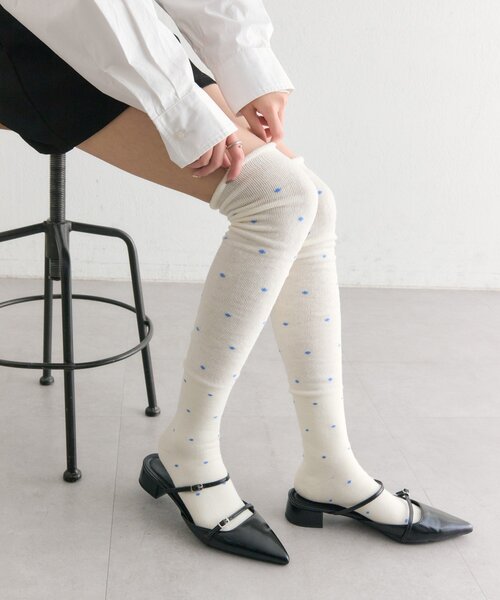 mystic（ミスティック）の「ポインテッドトゥストラップパンプス（パンプス・レディース・ブラック/シルバー・37/38/36）」の5枚目の写真