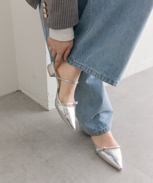 mystic（ミスティック）の「ポインテッドトゥストラップパンプス（パンプス・レディース・ブラック/シルバー・37/38/36）」の9枚目の写真